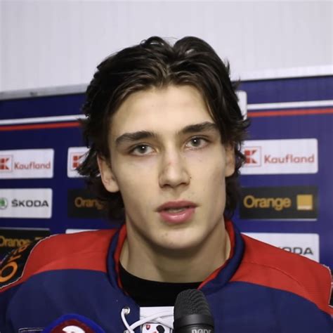 Just Beautiful Men, Pretty Men, Young Men Haircuts, Hot Hockey Players ...