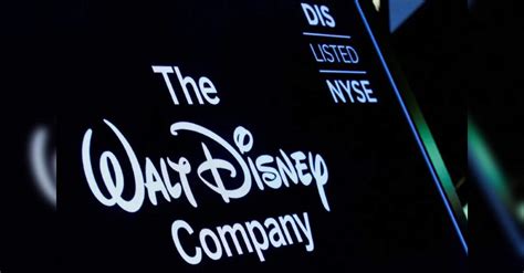 Rezultat imagine pentru Disney Customer Programs