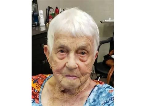 Myrtle Alice Barker Obituary (2025) - Salem, VA - Lotz Funeral Home ...