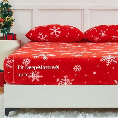 Amazon.com: YIYEA Christmas Fleece Fitted Sheet Only, Ultra Soft Fluffy ...