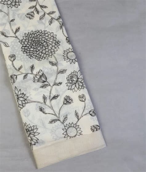 Buy Off-White Printed Cotton Saree T635155