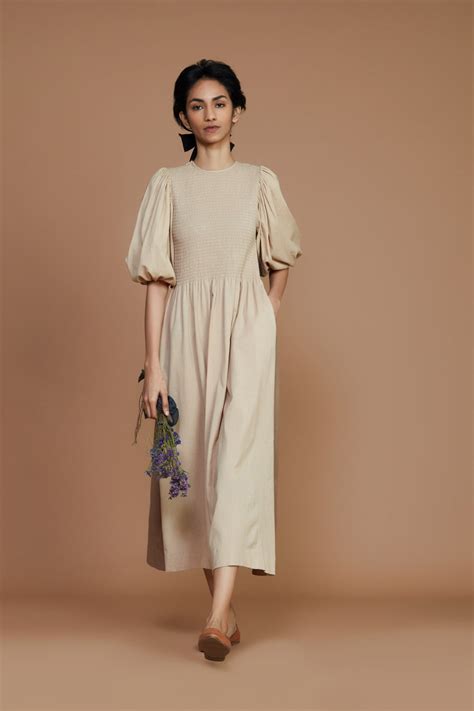 Reversible Smocked Balloon Sleeve Beige & Brown Dress – Auraya Fashion