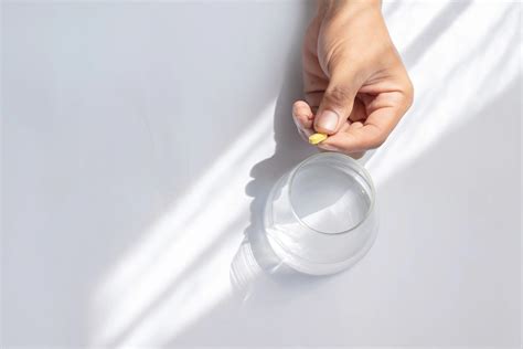 Can You Drink on Zoloft? Risks of Mixing Alcohol and Zoloft