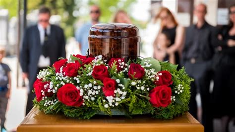 Piasecki Funeral Home | Kenosha Funerals & Cremations