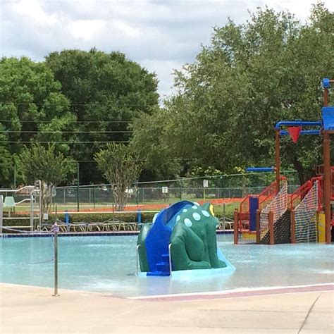 Bob Makinson Aquatic Center