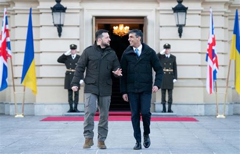 US offers Ukraine 15-year security guarantee as part of peace plan, Zelenskyy says