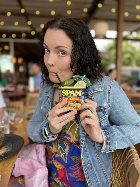 Ko olina Restaurants in and near the Disney Aulani Resort | Stained ...