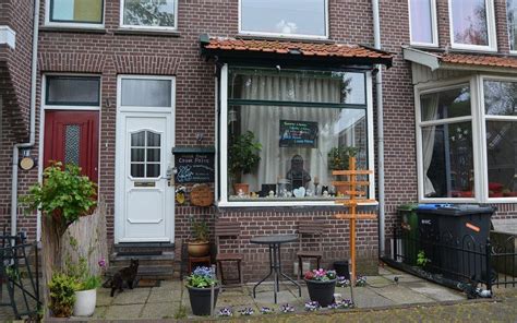 GUESTHOUSE CZAAR PETER (Zaandam) - Pension Reviews & Photos - Tripadvisor
