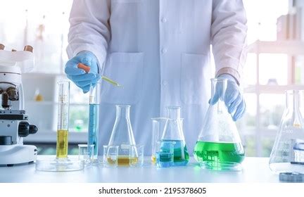 Scientist 的图像结果