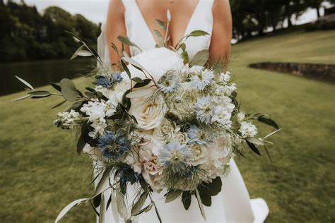 Blue And White Flowers For Weddings