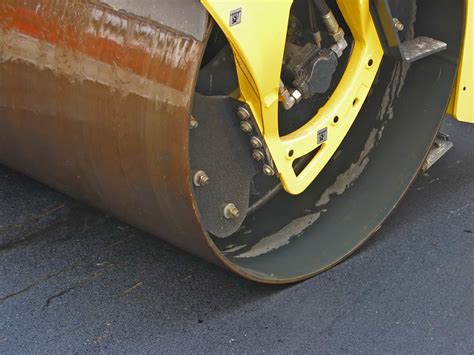 Asphalt Paving - Charles Smith Driveway Maintenance, Inc. | Akron, OH