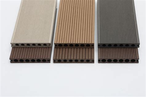 Wholesale Building Material WPC Anti-UV Decorated Hollow Composite ...