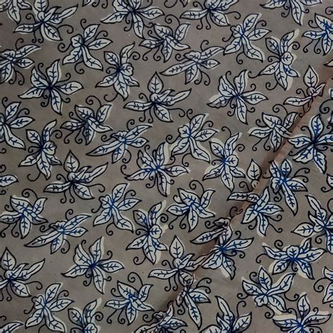 Pure Cotton Grey Kashish With Jasmine Hand Block Print Fabric – Sanskruti