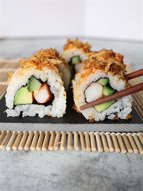 Crunchy Calafornia Roll Sushi Recipe - Knife and Soul