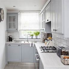 L Shaped Kitchen Layout by L Shaped Kitchen Ideas For A Space That Is Practical L Shaped Kitchen Layout