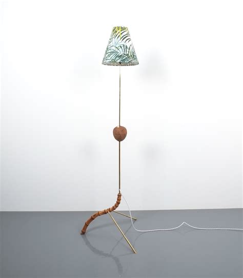 Maison Baguès Faux Bamboo Green Lucite Magazine Rack – DERIVE