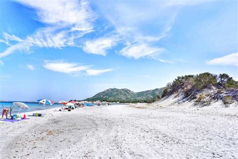 Capo Comino in Sardegna: alte dune, sabbia bianca e mare cristallino ...