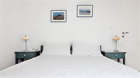 SAN ANTONIO SUMMER HOUSE (Piso Livadi) - Specialty Hotel Reviews ...