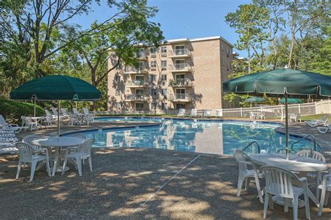 Apartment in King of Prussia PA | Photos of Gulph Mills Village Apartments