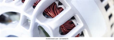 Rezultat imagine pentru Dynamo Generator Project