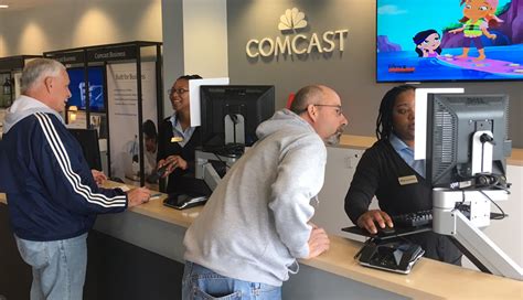 Comcast Customer Service Number 的图像结果