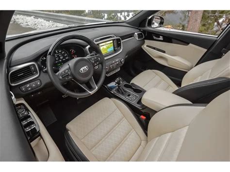 2015 Kia Sorento: 173 Interior Photos | U.S. News