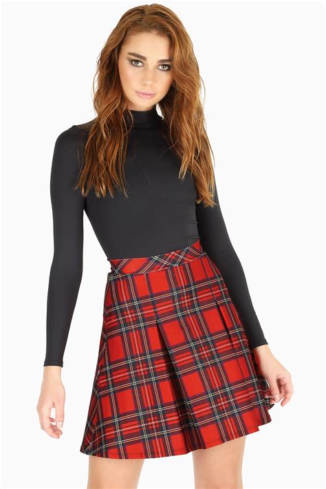 Red Tartan Skirt Outfit at Bruce Lohr blog