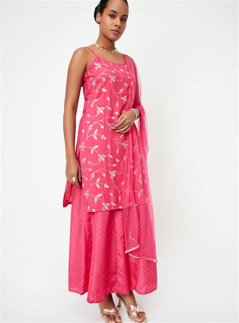 Buy Kalki x Max Women Embellished Straight Kurta Set Online at just Rs ...