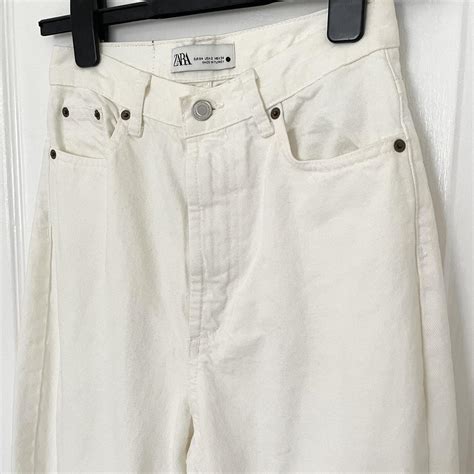 Zara Petite Cream wide leg Jeans 🤍 . . . never worn... - Depop