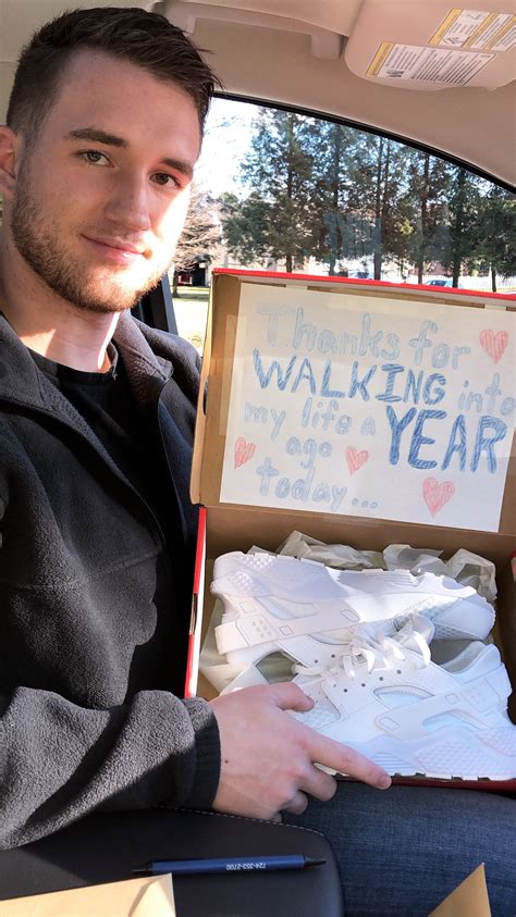 Best 12 20+ Unique Anniversary Gift Ideas – Artofit