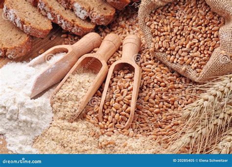 Wheat Grains, Bran And Flour Royalty Free Stock Photo - Image: 20285405