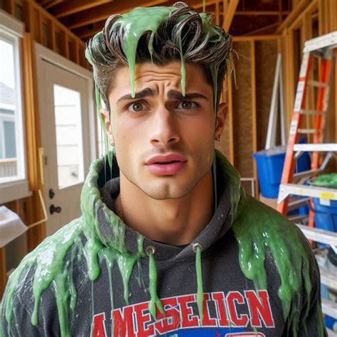 Person Getting Slimed 的图像结果