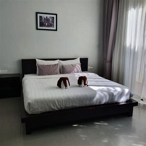 FIVE PALMS LUXURY BOUTIQUE HOTEL (Svay Dangkum) - Hotel Reviews ...