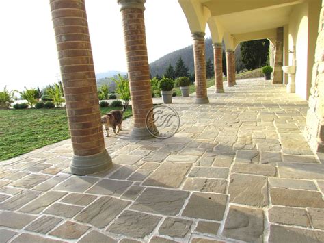 Natural stone outdoor floor tiles By GH LAZZERINI