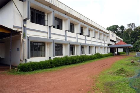 Sri Dhavala College Moodbidri Campus: Photos, Virtual Tour