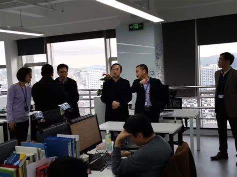 计算机学院访问合作企业富士电机（杭州）软件有限公司-计算机科学与工程学院欢迎您！