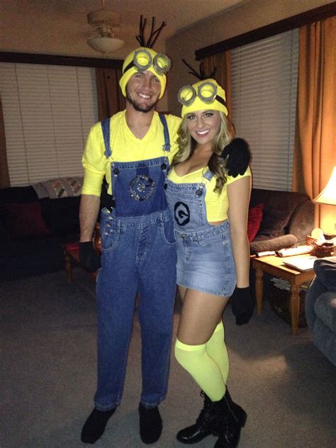 Homemade couples halloween costume. Minions! Diy Minion Costume, Minion ...