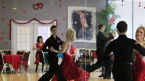 Ballroom Daning Connection Machine 的图像结果