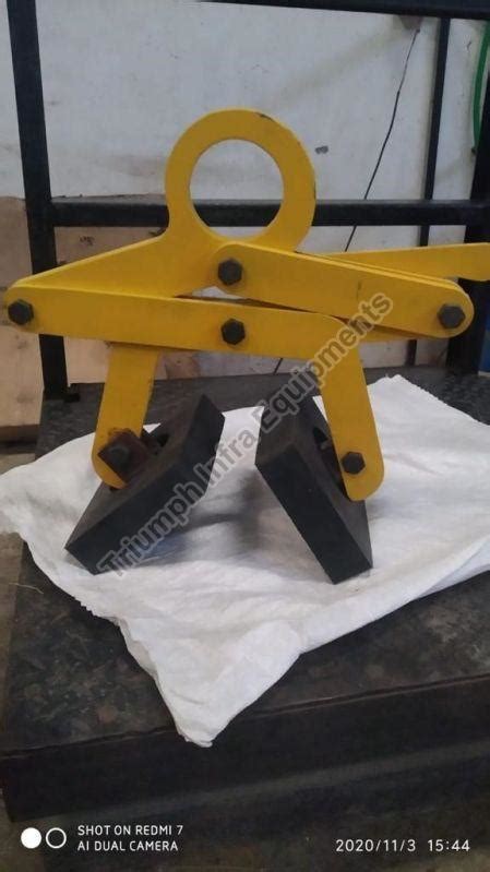 Wholesale Scissor Clamps Supplier,Scissor Clamps Exporter from Thane India
