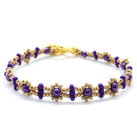 Queen Eleanor Bracelet Workshop, 83 High Street, Market Deeping, PE6 ...