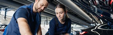 Study Automotive Engineering | Dual Studies | BMW Group Careers