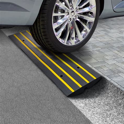 BENTISM Curb Ramp Rubber Driveway Ramp 2.6" Rise 15 tons Capacity ...