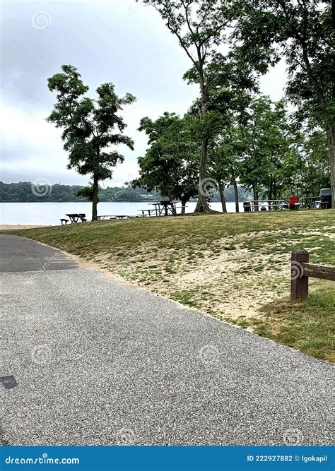 Lake Ronkonkoma Recreation Area New York Editorial Photography - Image ...