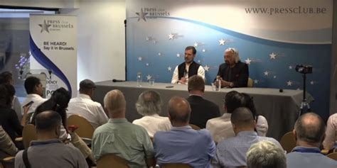 Rahul Gandhi in Europe: 'It's a Fight – Mahatma Gandhi’s Vision vs ...