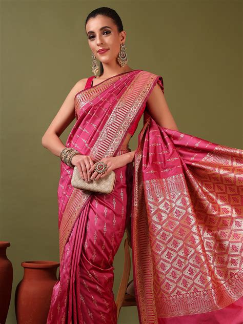 Banarasi Zari Woven Traditional Handloom Silk Saree with Intricate Flo ...