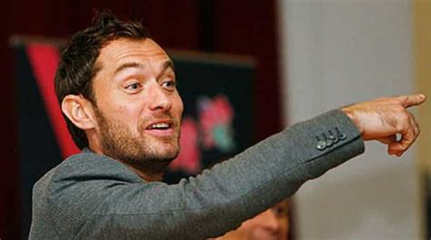 Jude Law to star opposite Brie Larson in 'Captain Marvel' - World News