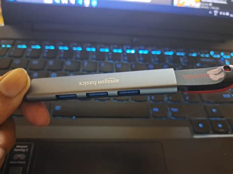 Amazon Basics USB Type-C to RJ45 Ethernet LAN Adapter, Up to 10/100 ...