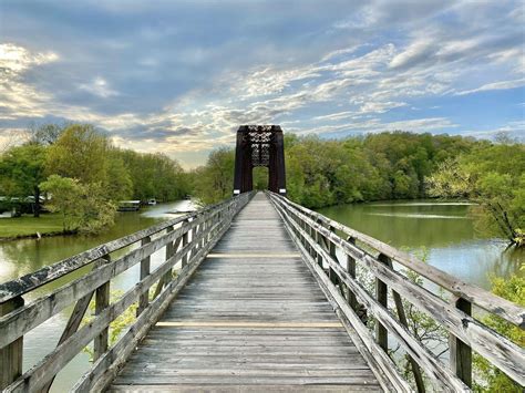 27 Beautiful Hikes Near Nashville for Your Outdoor Adventures