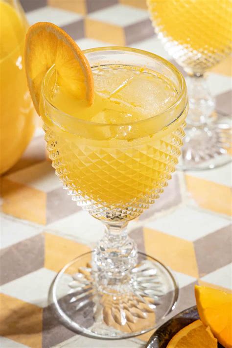 Agua de València (Batch Cocktail Recipe) | The Mediterranean Dish