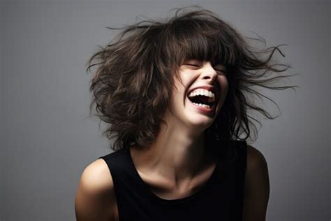 Laugh Out Loud Clips 的图像结果